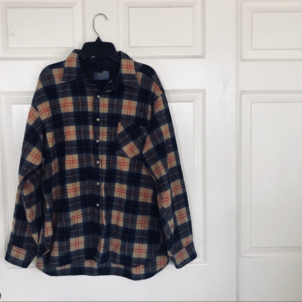 Pendleton button up 🐻